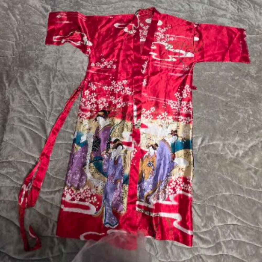 Silk robe Japanese Kimono style